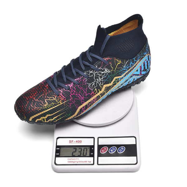 2023 new style custom design men fashion soccer shoes