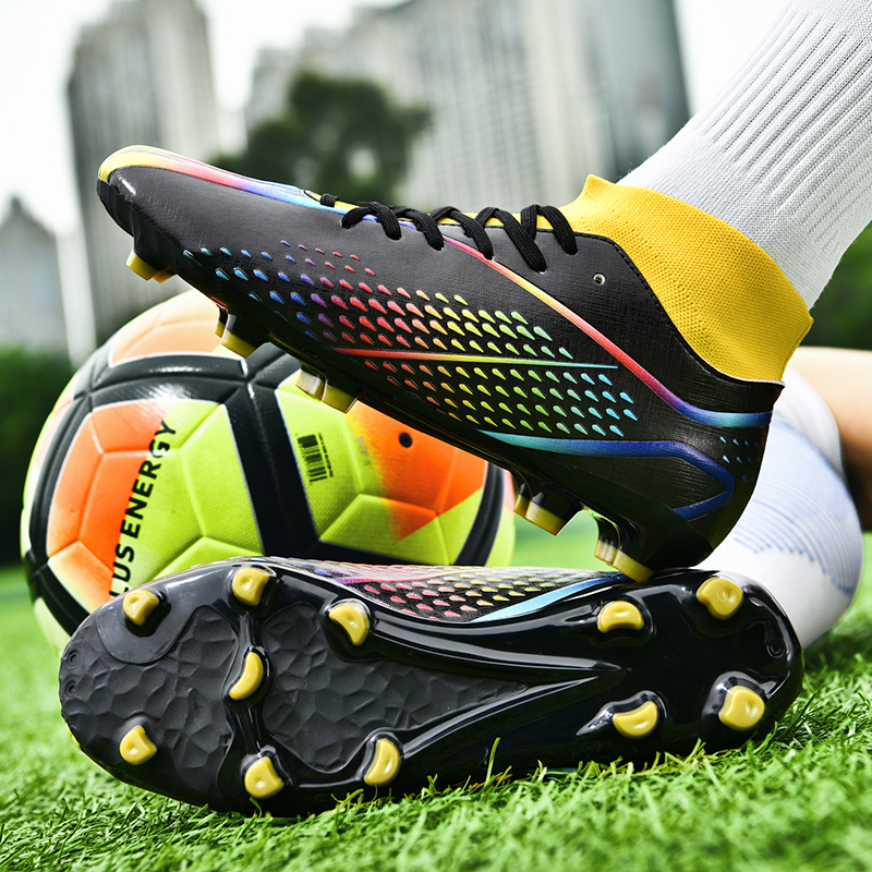 2023 new wholsale design men fashion soccer football shoes