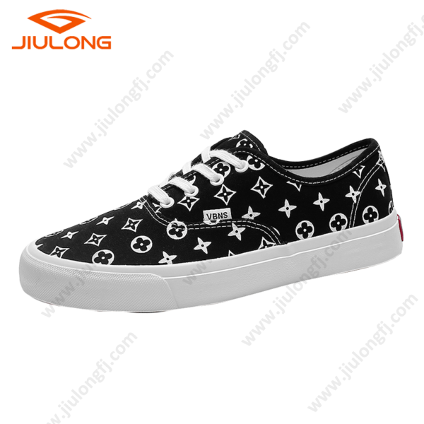 2023 wholesale small order custom design unisex fashion casual canvas shoes